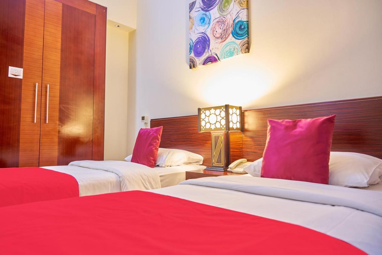 Grand Square Hotel Dubai Exterior foto